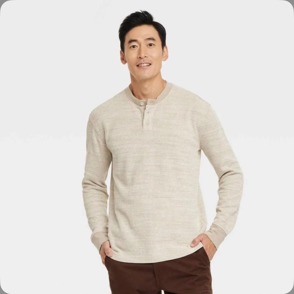 Goodfellow Men’s Large Henley Shirt